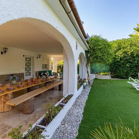 Fidalsa Divine Hiding * Algorfa