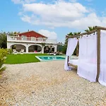 Villa Fidalsa Divine Hiding Algorfa