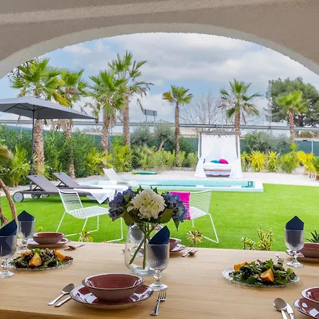 Fidalsa Divine Hiding *