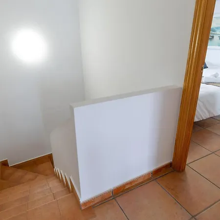 Fidalsa Divine Hiding